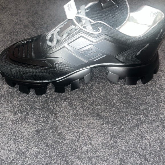 BRAND NEW PRADA CLOUD BUST SILVER AND BLACK - Picture 10 of 14